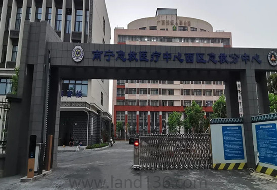 南寧急救中心道閘系統(tǒng)